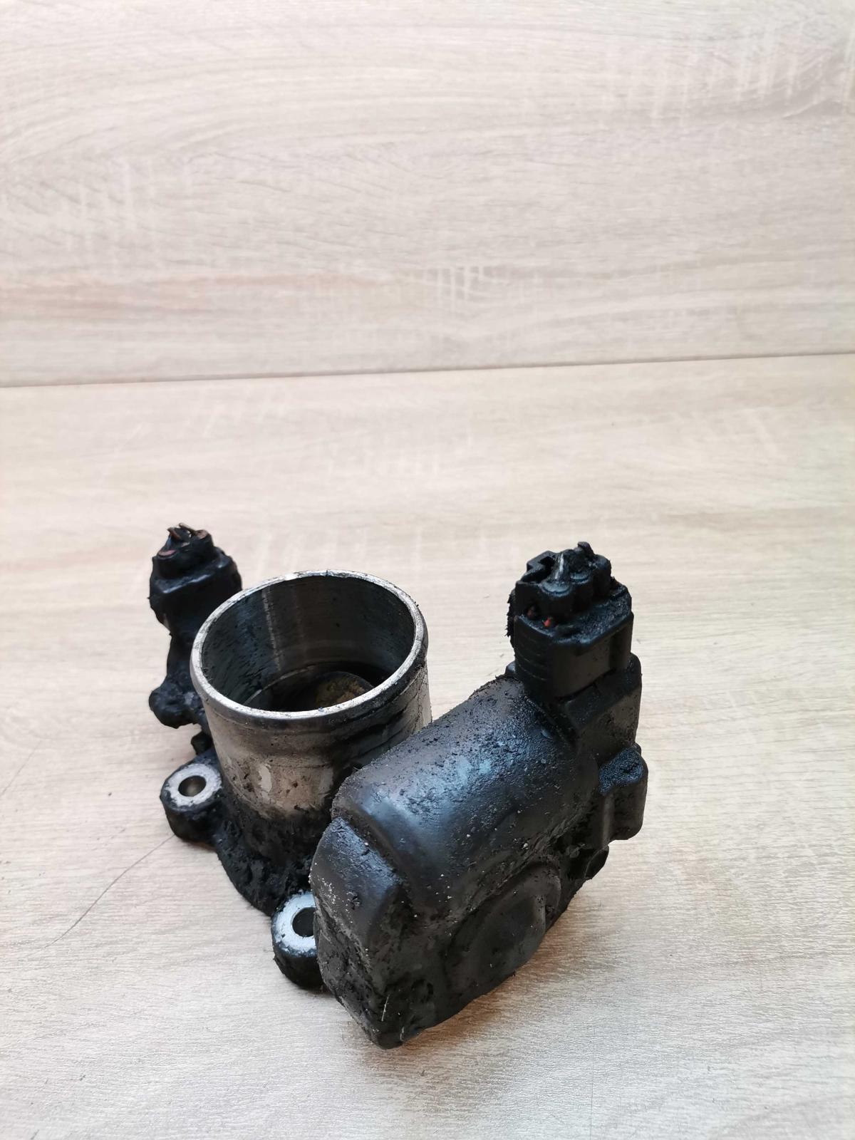 192300 2010 2g19  Throttle body valve Toyota Land Cruiser (J200)