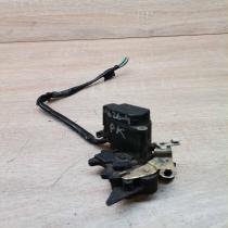 152800 7081   Front door lock Mazda 626