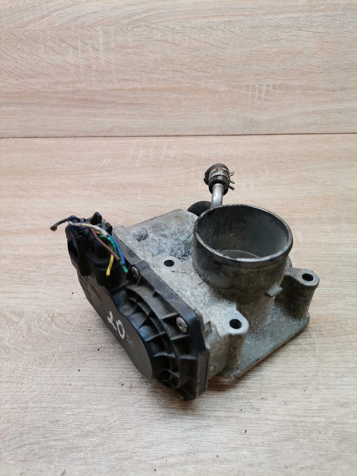 22030 0d020   Throttle valve Toyota Corolla E120 E130
