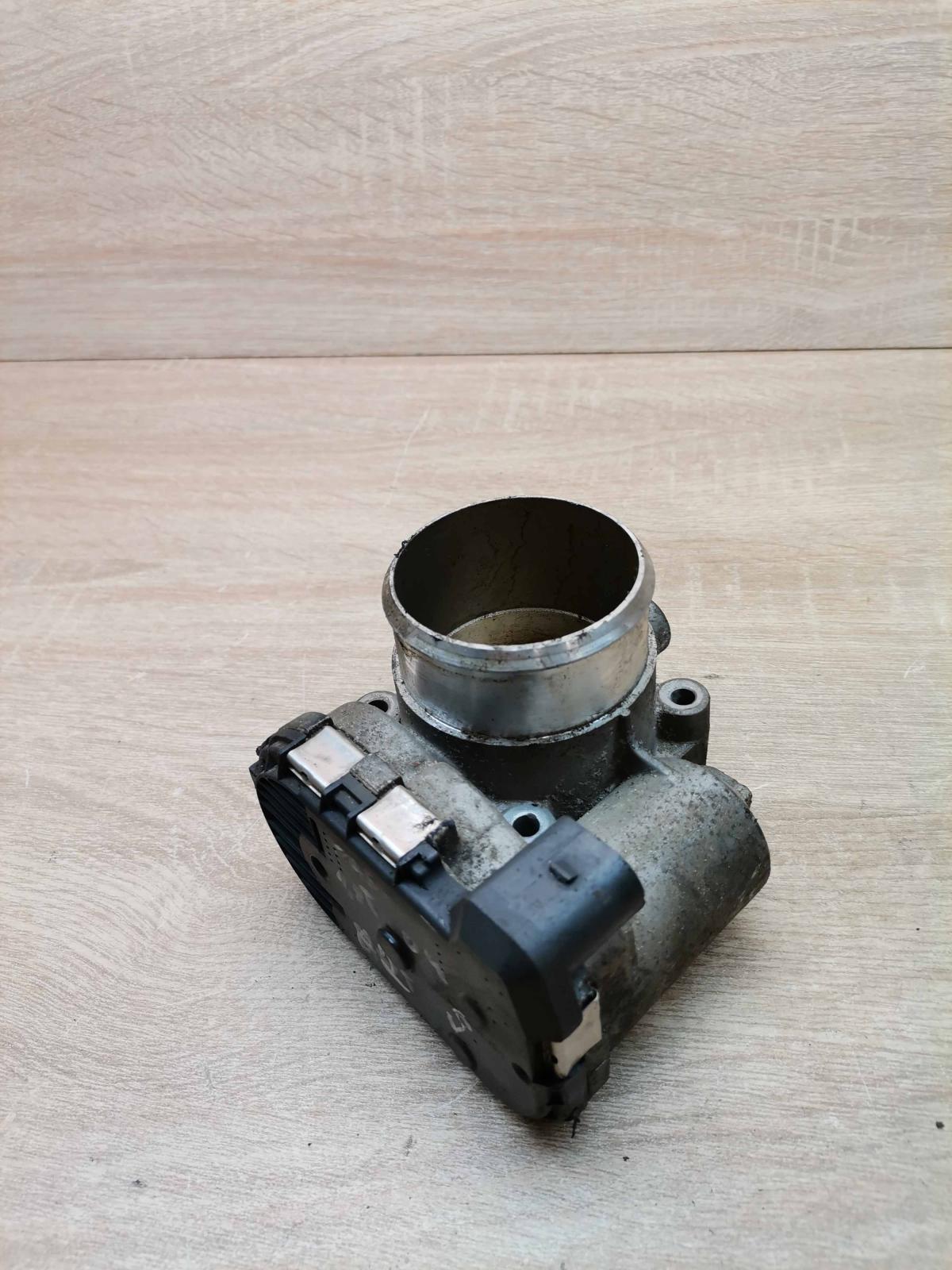 06b133062m   Throttle valve Volkswagen PASSAT B5