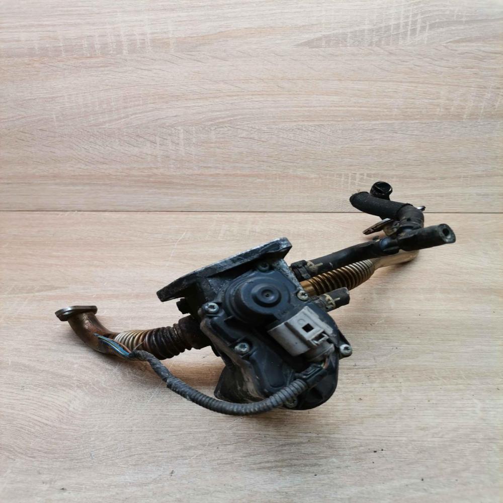 03c131503b   EGR valve Volkswagen Touran I
