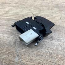 607 3d66   Electric window control switch Toyota Corolla E120 E130