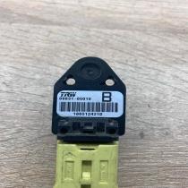 89831 05010 186512421D  Airbag deployment crash/impact sensor Toyota Avensis T25