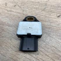 8651A001   Airbag deployment crash/impact sensor Mitsubishi Outlander