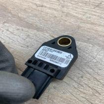 8651A001   Airbag deployment crash/impact sensor Mitsubishi Outlander