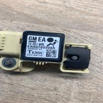 13251078 EA007622265  Airbag deployment crash/impact sensor Opel Astra H