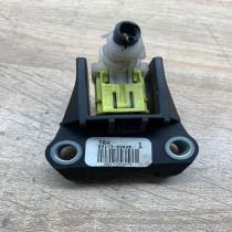 89173 0D020   Airbag deployment crash/impact sensor Toyota Yaris