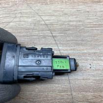 134159   Light switch Toyota RAV 4 (XA20)