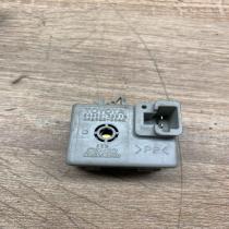 86652 20010   Other relay Toyota Prius (XW20)