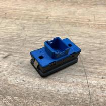 8368932   Electric window control switch BMW 7 E38