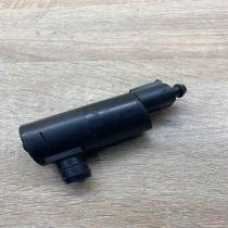 080611A 898913 30357 Windscreen/windshield washer pump Volvo V70