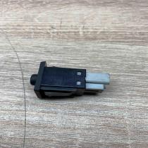 15A086 Button  Alarm switch Toyota Prius (XW20)