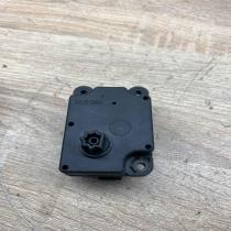 N5H 19E616 6652A AC 050511  Air flap motor/actuator Volvo V40