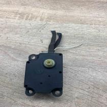 75622D 300301  Air flap motor/actuator Volvo V70