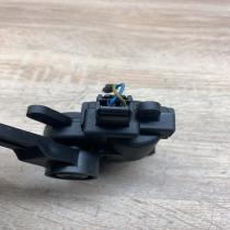 1S7H 19B634 CA   Air flap motor/actuator Ford Focus