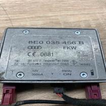 8E0035456B   Aerial antenna amplifier Audi A4 S4 B7 8E 8H