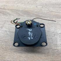 657102JD   Airbag deployment crash/impact sensor Opel Vectra B