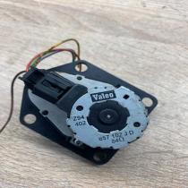 657102JD   Airbag deployment crash/impact sensor Opel Vectra B