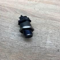 0281002708   Air pressure sensor Toyota Corolla Verso E121