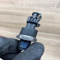 0281002708   Air pressure sensor Toyota Corolla Verso E121