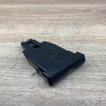 15A685 Used  Hand parking brake switch Toyota Prius (XW20)