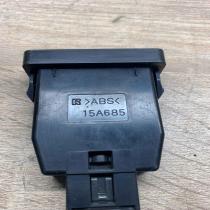 15A685 Used  Hand parking brake switch Toyota Prius (XW20)