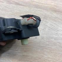 74935 D 060401  Air flap motor/actuator Volvo V70