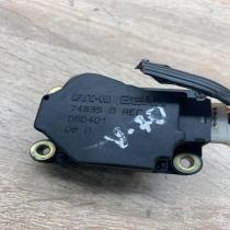 74935 D 060401  Air flap motor/actuator Volvo V70
