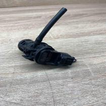85330 60180   Windscreen/windshield washer pump Toyota Prius (XW30)