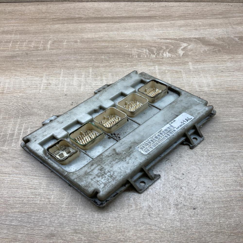 P04686921AL 04686921AL  Central body control module Chrysler Voyager
