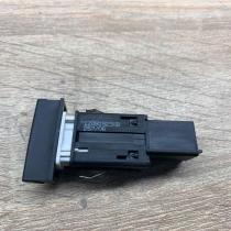 1Z0919235B   Passenger airbag on/off switch Skoda Octavia Mk2 (1Z)