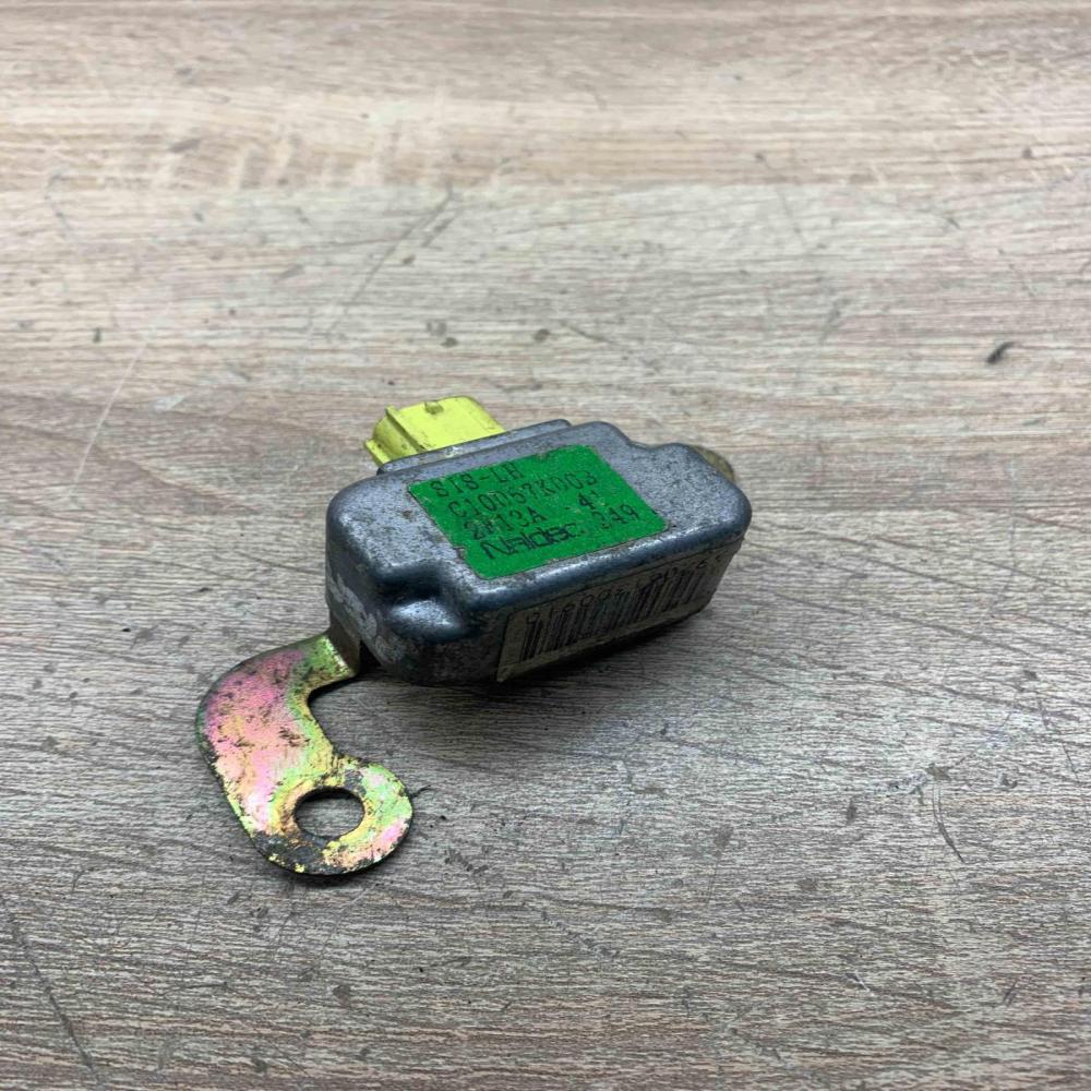 C10057KD03   Airbag deployment crash/impact sensor Mazda 3 I