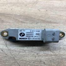 6911038 0285002064  Airbag deployment crash/impact sensor BMW 3 E46