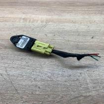 89831 05010   Airbag deployment crash/impact sensor Toyota Avensis T250