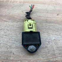 89831 05010   Airbag deployment crash/impact sensor Toyota Avensis T250