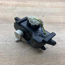 861000 0980 HB601B32J 01  Air flap motor/actuator Mazda 5