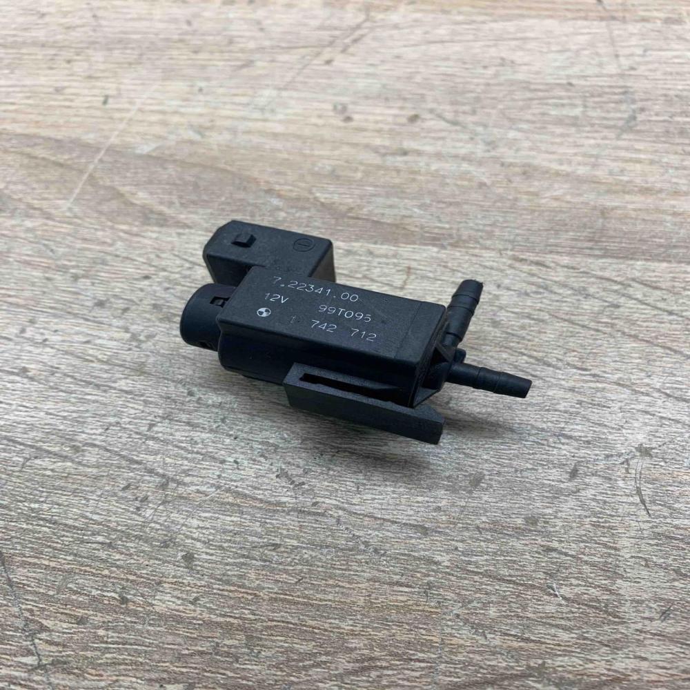 1742712   Turbo solenoid valve BMW 3 E90 E91