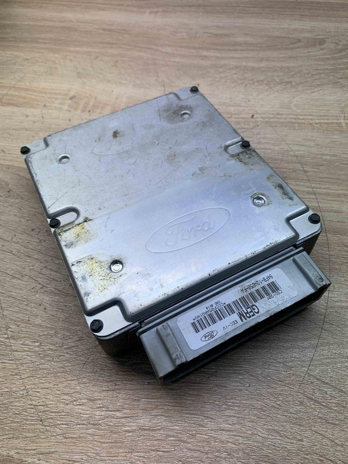 94FB 12A650 FA   Engine control unit/module ECU Ford Fiesta