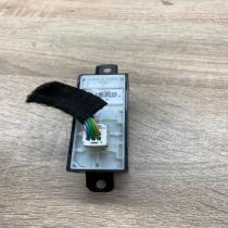 96758773XU   Head unit multimedia control Peugeot 2008 II