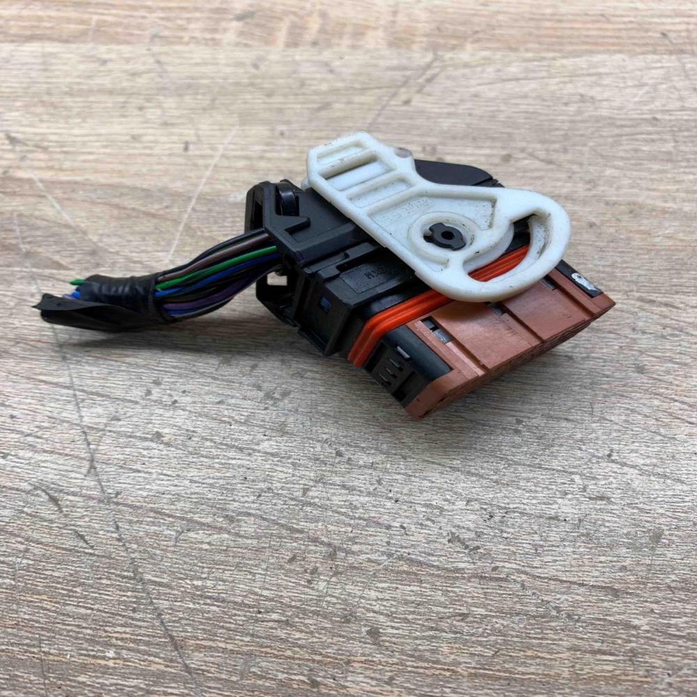 50 2003 319   Plug wire Peugeot 208