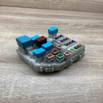 1607 21 3J17   Fuse box set Toyota RAV 4 (XA20)