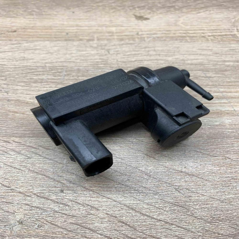 059906628B   Turbo solenoid valve Audi A6 S6 C6 4F