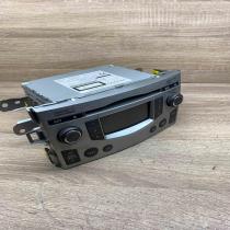 86120 0F090   Radio/CD/DVD/GPS head unit Toyota Verso