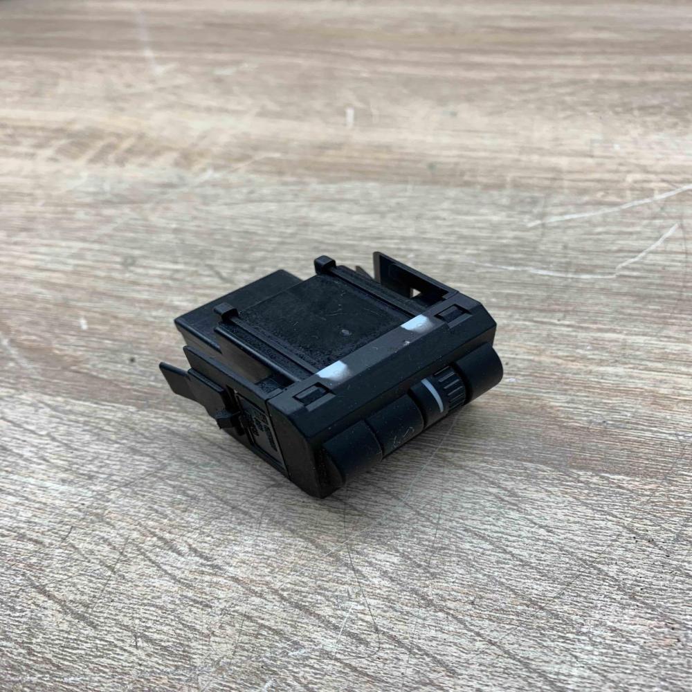 VW instrument cluster light   Light switch Volkswagen Touareg I