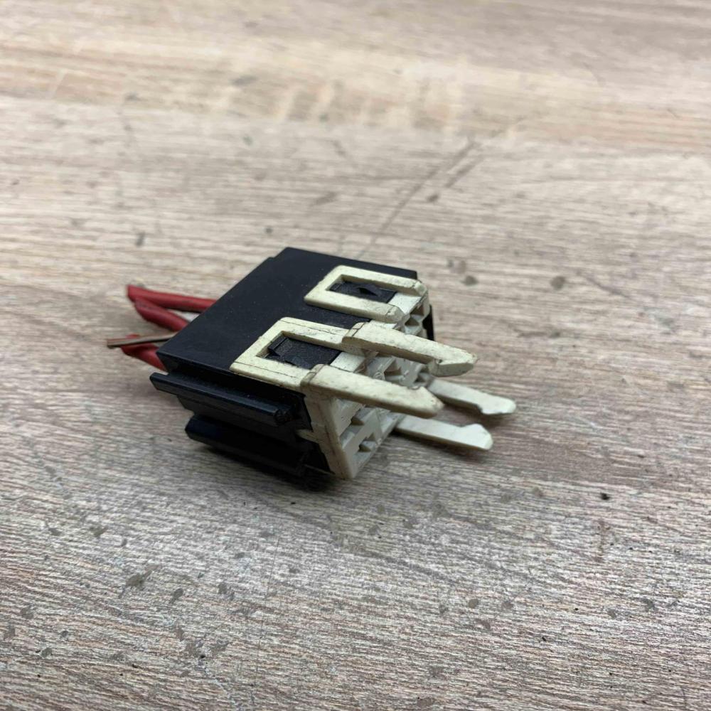 1389113 16500 17208  Plug wire BMW 5 E39