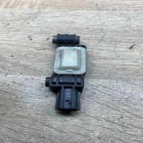 8E0959651A   Airbag deployment crash/impact sensor Audi A4 S4 B7 8E 8H