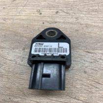 89834 05010   Airbag deployment crash/impact sensor Toyota Avensis T250