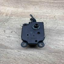 A7583   Air flap motor/actuator Peugeot 307