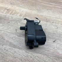 A7583   Air flap motor/actuator Peugeot 307