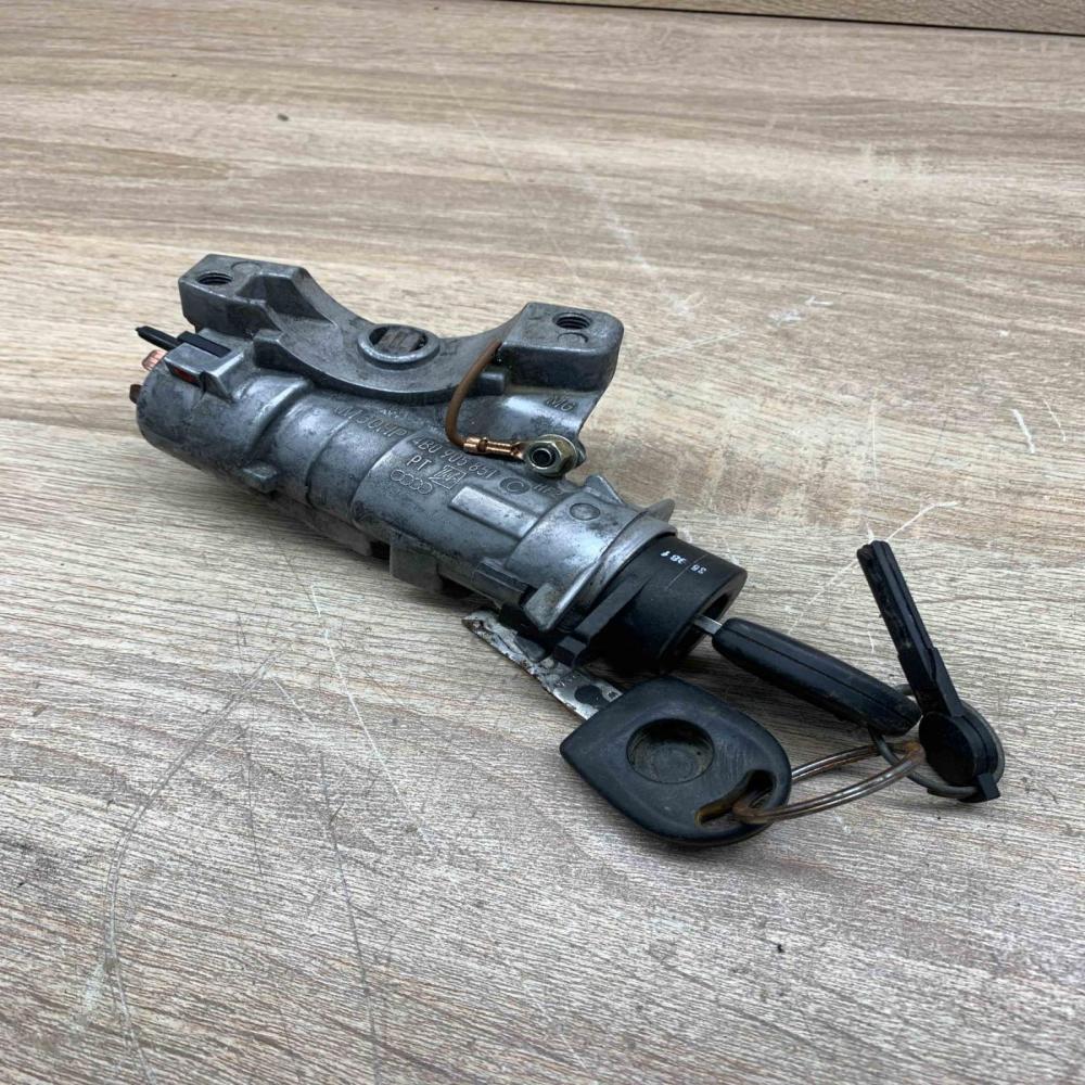 4B0905851   Ignition lock Volkswagen PASSAT B5
